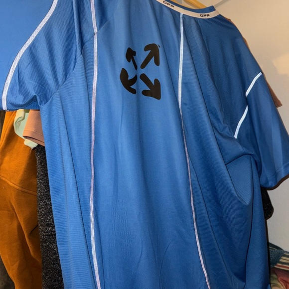 Off white athletic shirt men’s - Picture 3 of 3